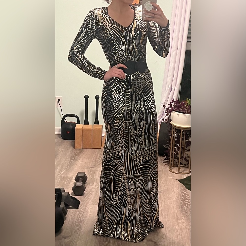 Sequin Gown - Size M/6